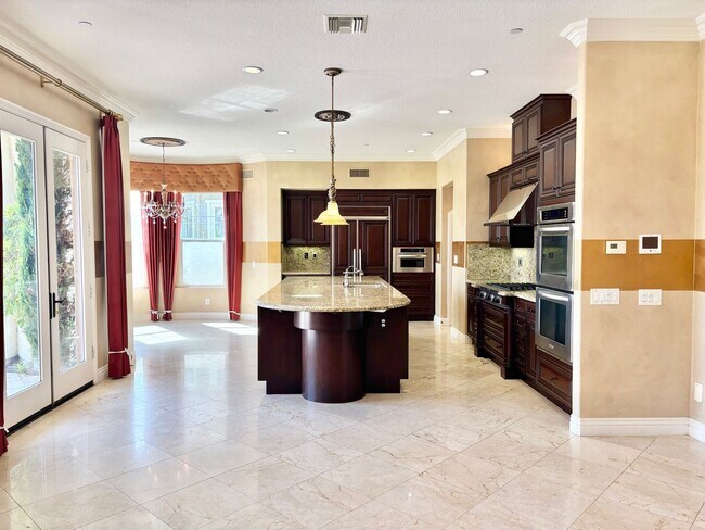 Building Photo - Boat Dock Home | Gated Community | Oxnard ...