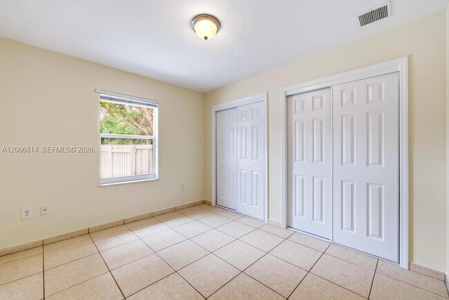 Building Photo - 3072 NW 14th St