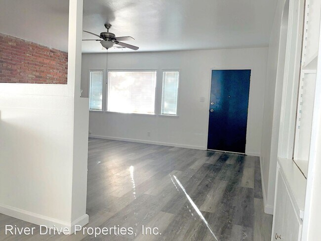 Building Photo - 3 br, 2 bath House - 530 N. Auburn Street