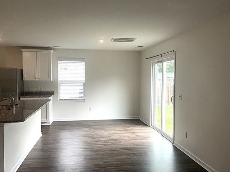 Building Photo - 1058 Jt Westfield Dr