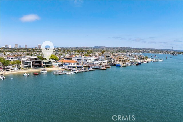 Building Photo - 404 S Bay Front