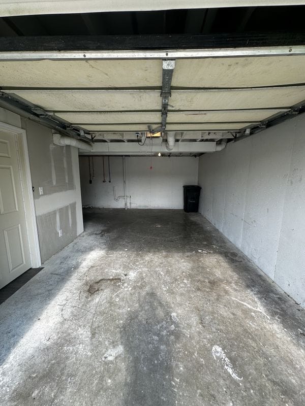 Building Photo - 3235 N 84th Terrace