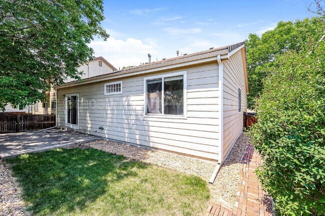 Building Photo - 8334 S Quay Ct