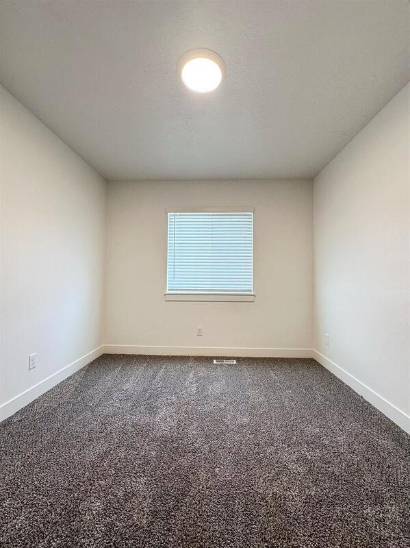 Building Photo - 911 W 1000 N