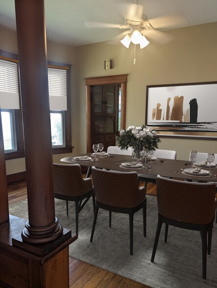 Dining room - 2912 Felix St