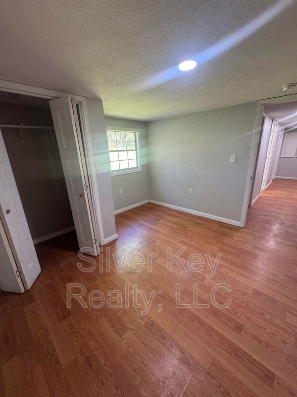 Building Photo - 1615 Co Rd 658