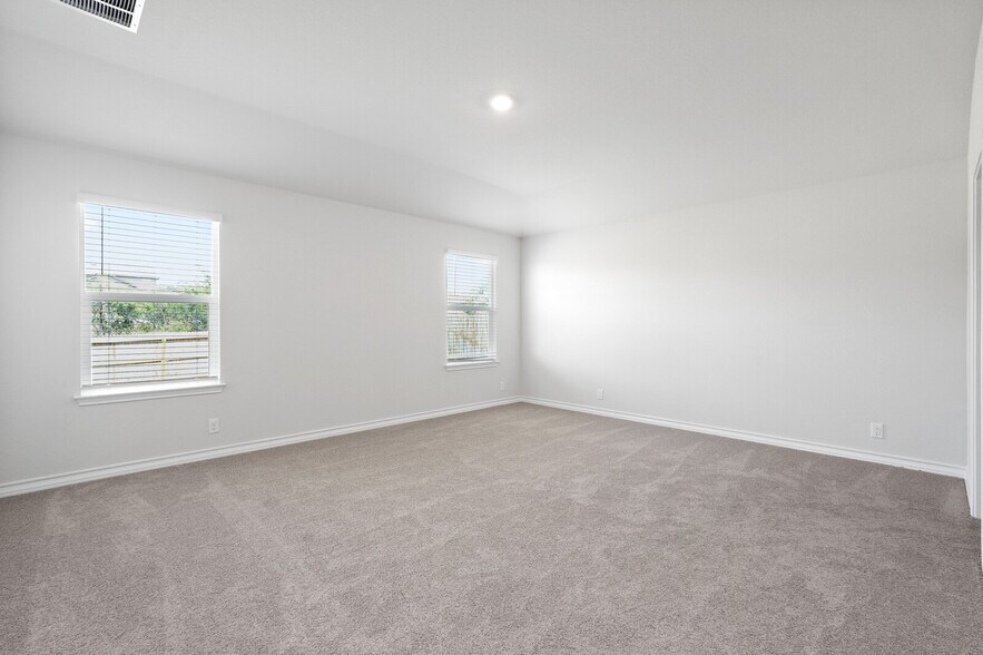 Building Photo - 12015 Topaz