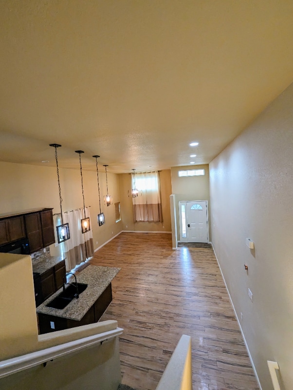 Building Photo - 246 Primrose Dr