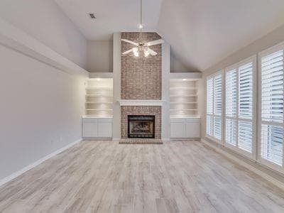 Building Photo - 1081 Woodbriar Dr