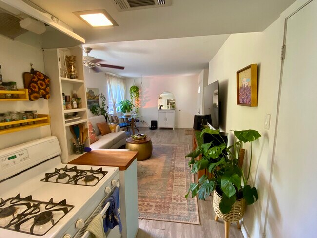 Building Photo - 1901 Glen Allen St