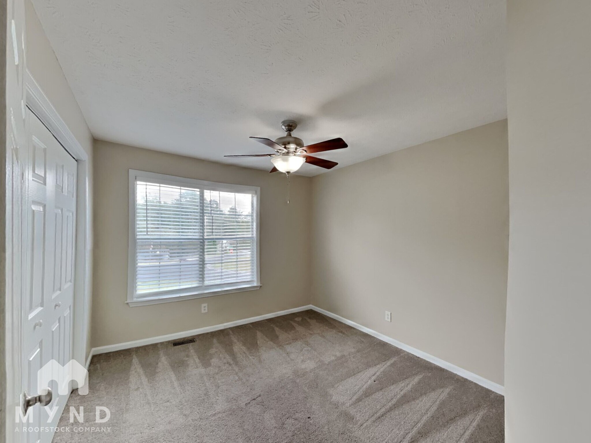 Building Photo - 495 Princeton Dr