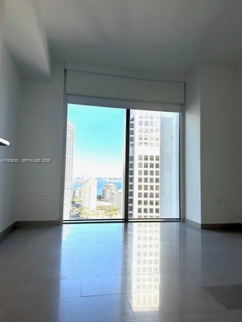 Building Photo - 68 SE 6th St