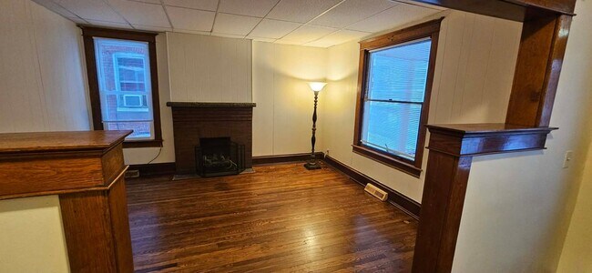 Building Photo - 438 Goethe St