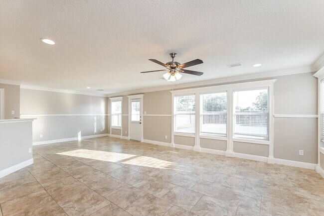 Building Photo - 11230 Wild Goose Dr