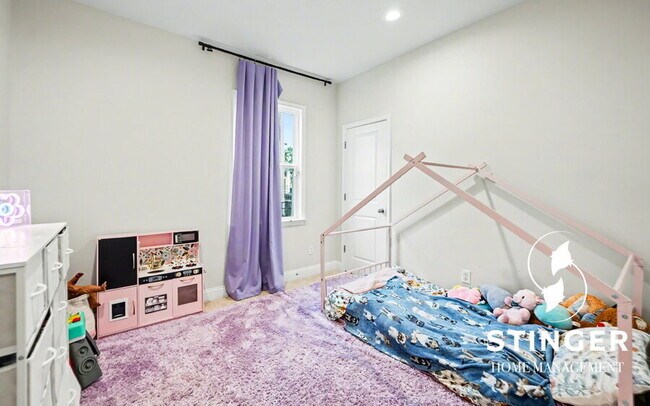 Building Photo - 1170 Salem Bay Dr