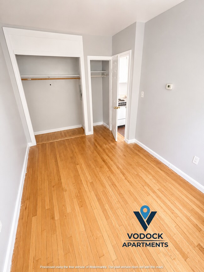 Building Photo - 247 S Marshall #247A