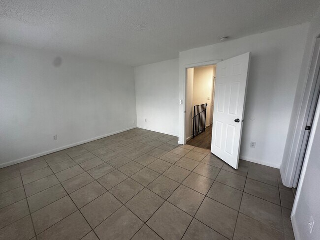 Building Photo - 2436 NW 52nd Ave