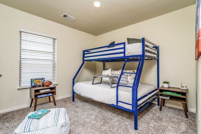 Building Photo - 3900 Calvary Ct