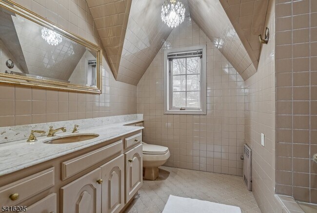 Building Photo - 123 N Wyoming Ave