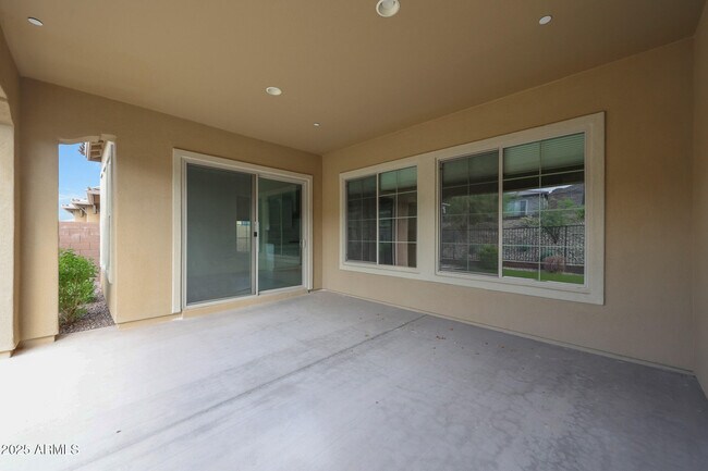 Building Photo - 32360 N 133rd Dr