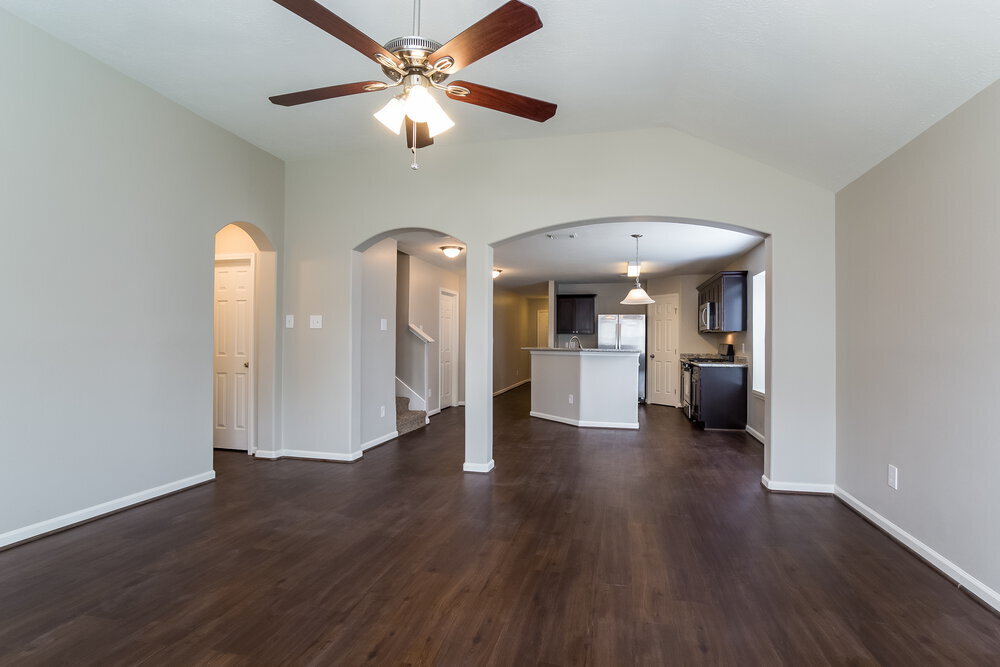 Building Photo - 12410 Greencanyon Dr