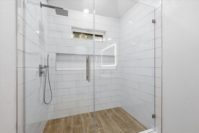 Building Photo - 8812 Sabinas Trail