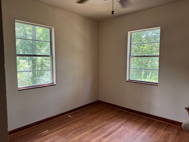 Building Photo - Beautiful Camp Style Home For Lease In Den...