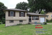 Building Photo - 108 Brentwood-