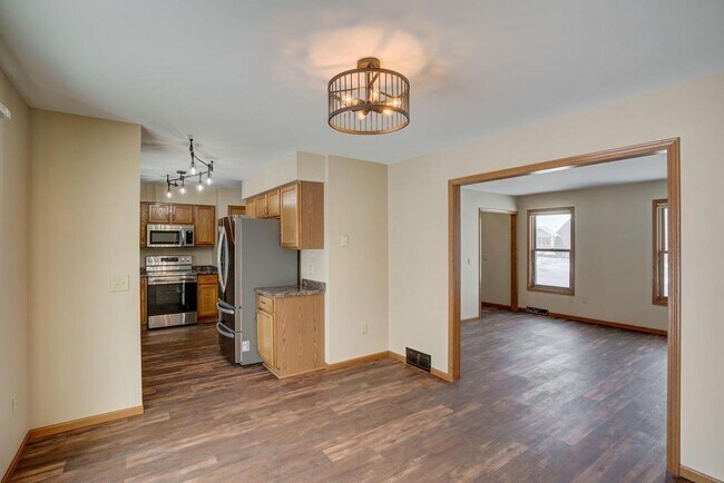 Building Photo - 3601 Basalt Ln