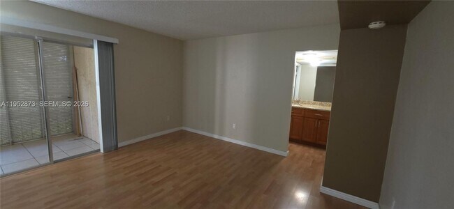 Building Photo - 8401 SW 107th Ave