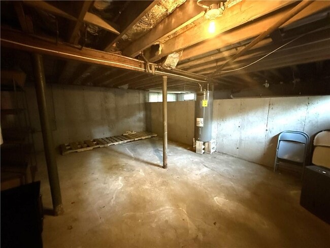 Building Photo - 28 Ethel Dr