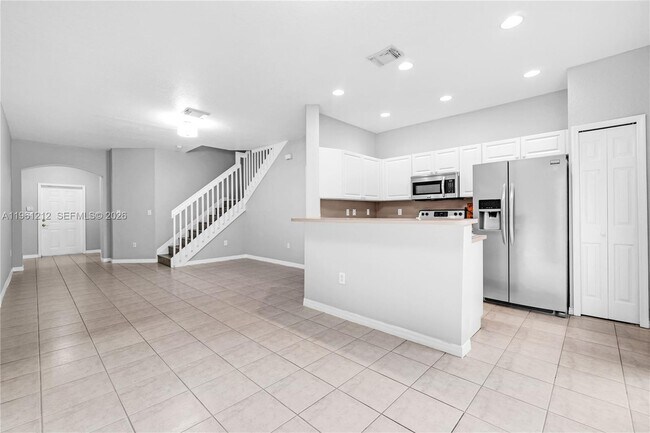 Building Photo - 8526 NW 107th Passage