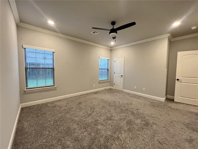 Building Photo - 597 Quartz Wy