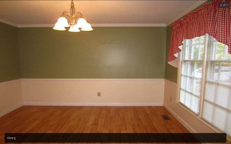 Building Photo - 102 Rock Nest Ct