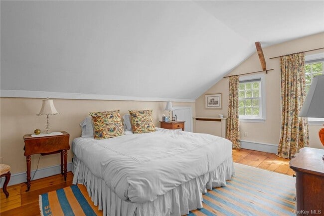 Building Photo - 1282 Hollow Rd