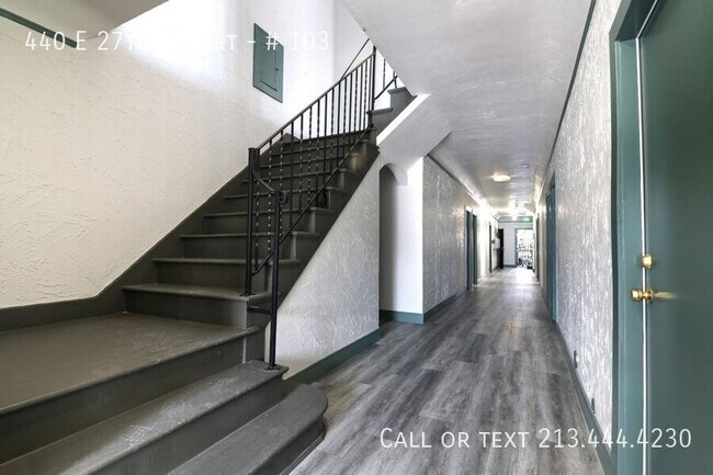 Building Photo - 440 E 27th St