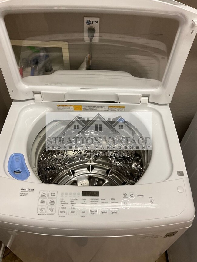 Building Photo - 5437 W Maldonado Rd