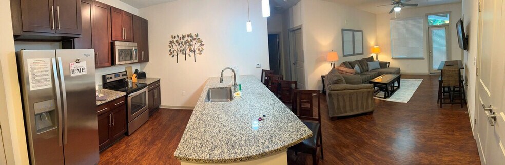 Building Photo - 11608 Flat Branch Cl Dr