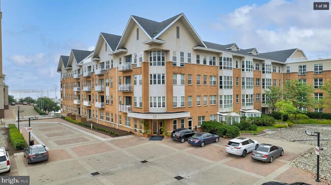 Building Photo - 23 Pierside Dr