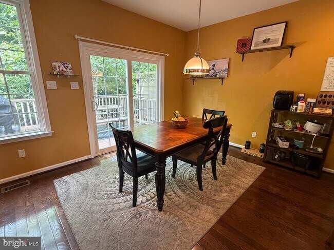 Building Photo - 2735 Keebler Ct