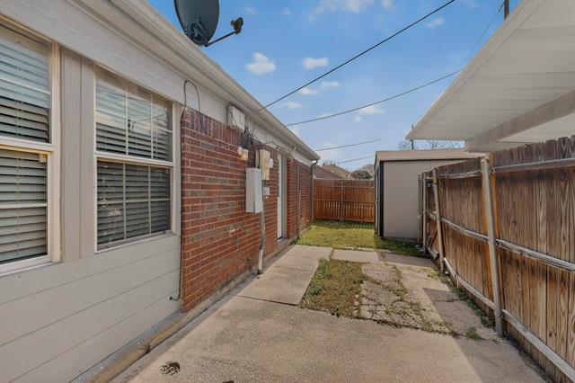 Building Photo - 926 Binbrook Dr