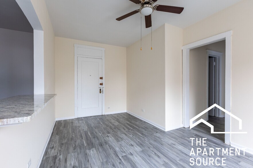 Building Photo - 2700 N Milwaukee Ave