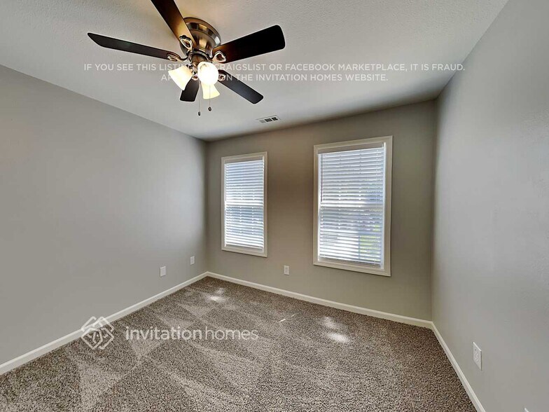 Building Photo - 4002 Salmon River Dr