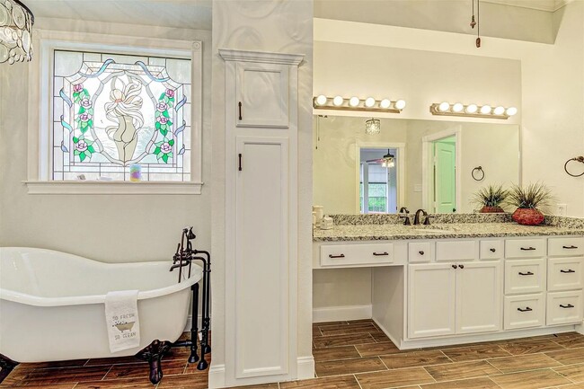 Building Photo - 1548 Virgie Community Rd