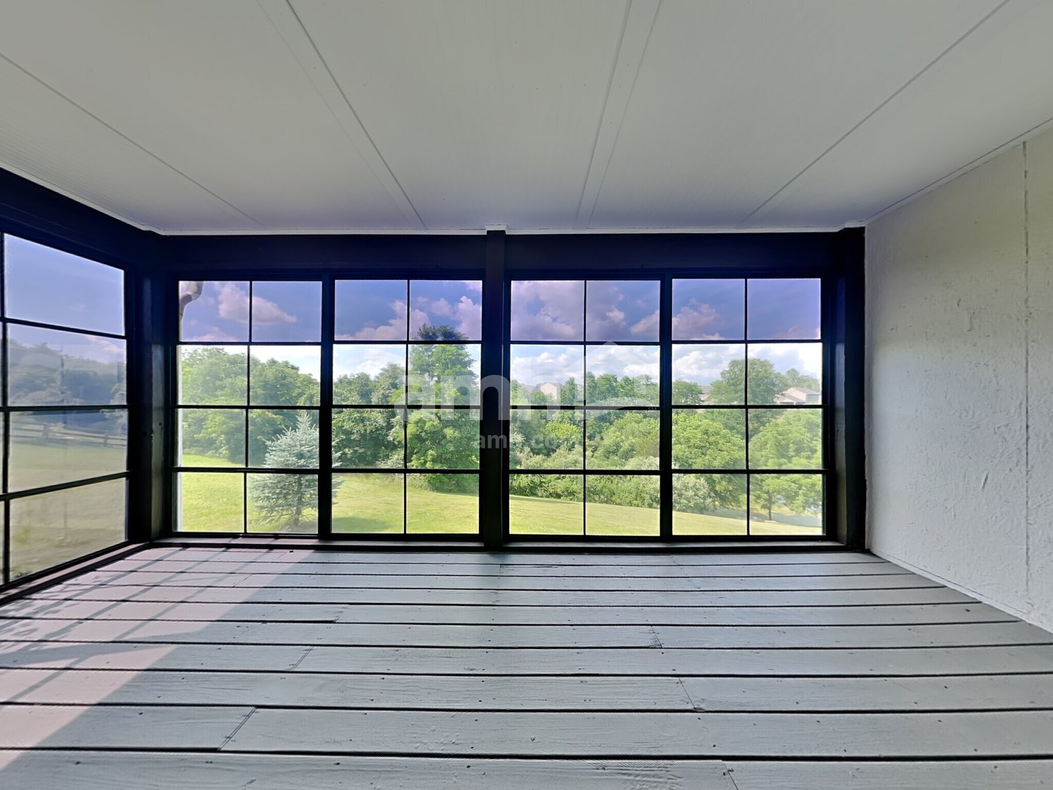 Building Photo - 10425 Sharpsburg Dr
