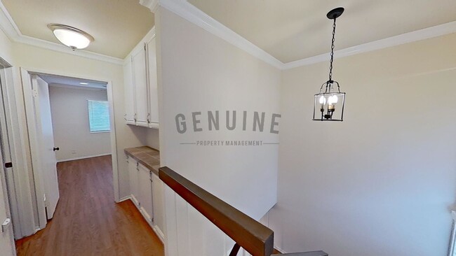 Building Photo - Wonderful 3 Bedroom Townhouse in Laguna Hi...