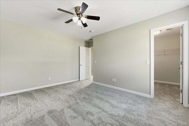 Building Photo - Spacious 5-Bedroom Home in the Live Oak Community – Richmond Hill, GA