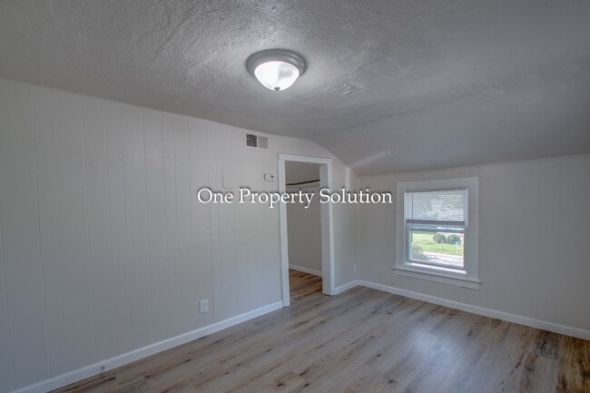Building Photo - 6419 W 25th Ave