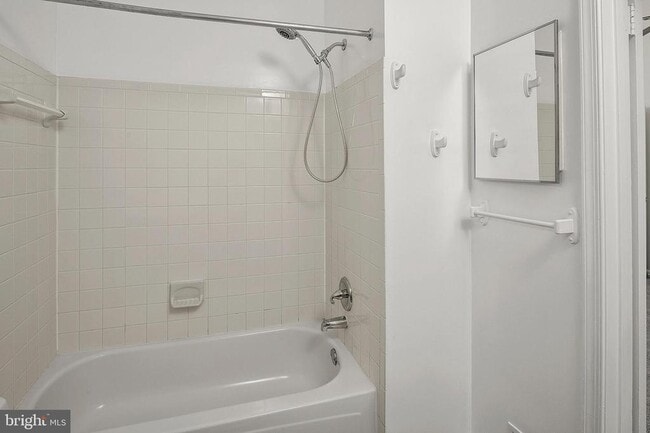 Building Photo - 1259 Stockport Ct