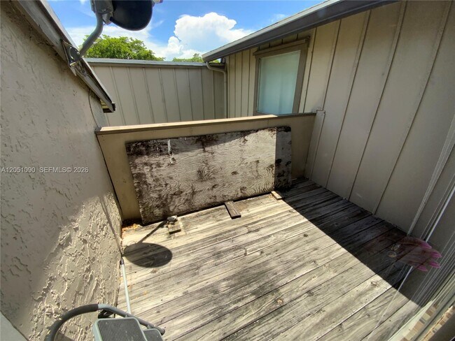 Building Photo - 2215 NW 59th Ave